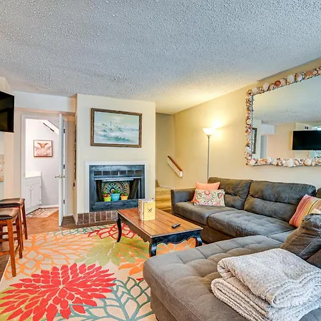 Bohemian Beach Retreat - 2 Blocks To Ocean!